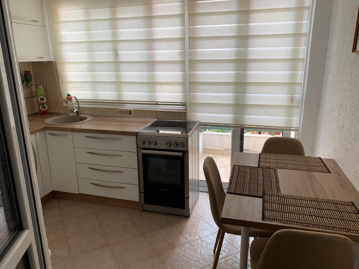 Apartmani Jedro ราไฟโลวีซี ภายนอก รูปภาพ